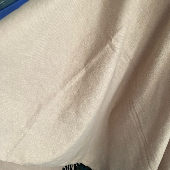 ADRIENNE VITTADINI So Soft Ruana Shawl Fringe Rhinestone NWT OS Boho Coastal - Picture 7 of 9